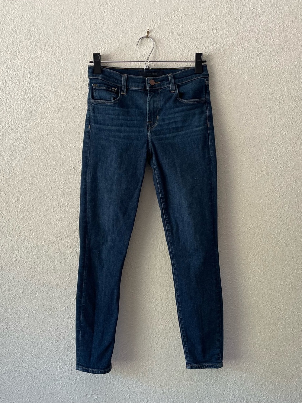 J Brand Skinny Women’s Jeans Size 26 Eco Sublime Dark Wash 25” Hemmed Inseam